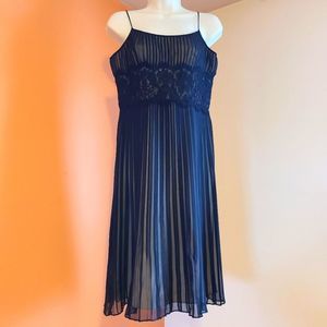 Anne Klein Black Pleated 100% Silk Spaghetti Strap Dress 8